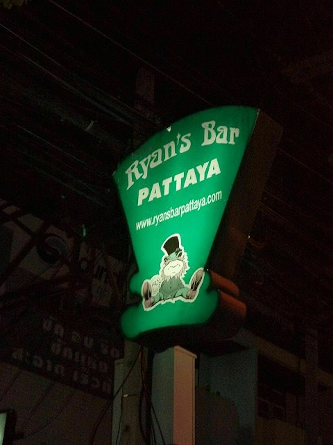 Hotel Ryan'S Bar Pattaya Exterior foto